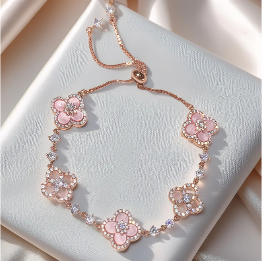 Collar Trébol de Lujo Incrustado – Elegancia y Estilo en Cada Detalle