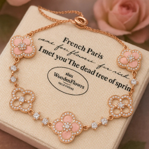 Collar Trébol de Lujo Incrustado – Elegancia y Estilo en Cada Detalle